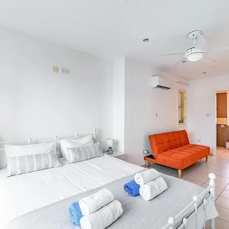 فيلة Front Blu By Ezoria