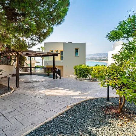 Front Blu By Ezoria فيلة كورال باي