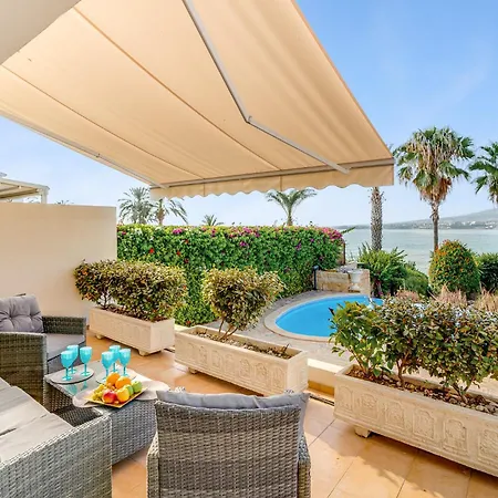 Villa Front Blu By Ezoria Coral Bay